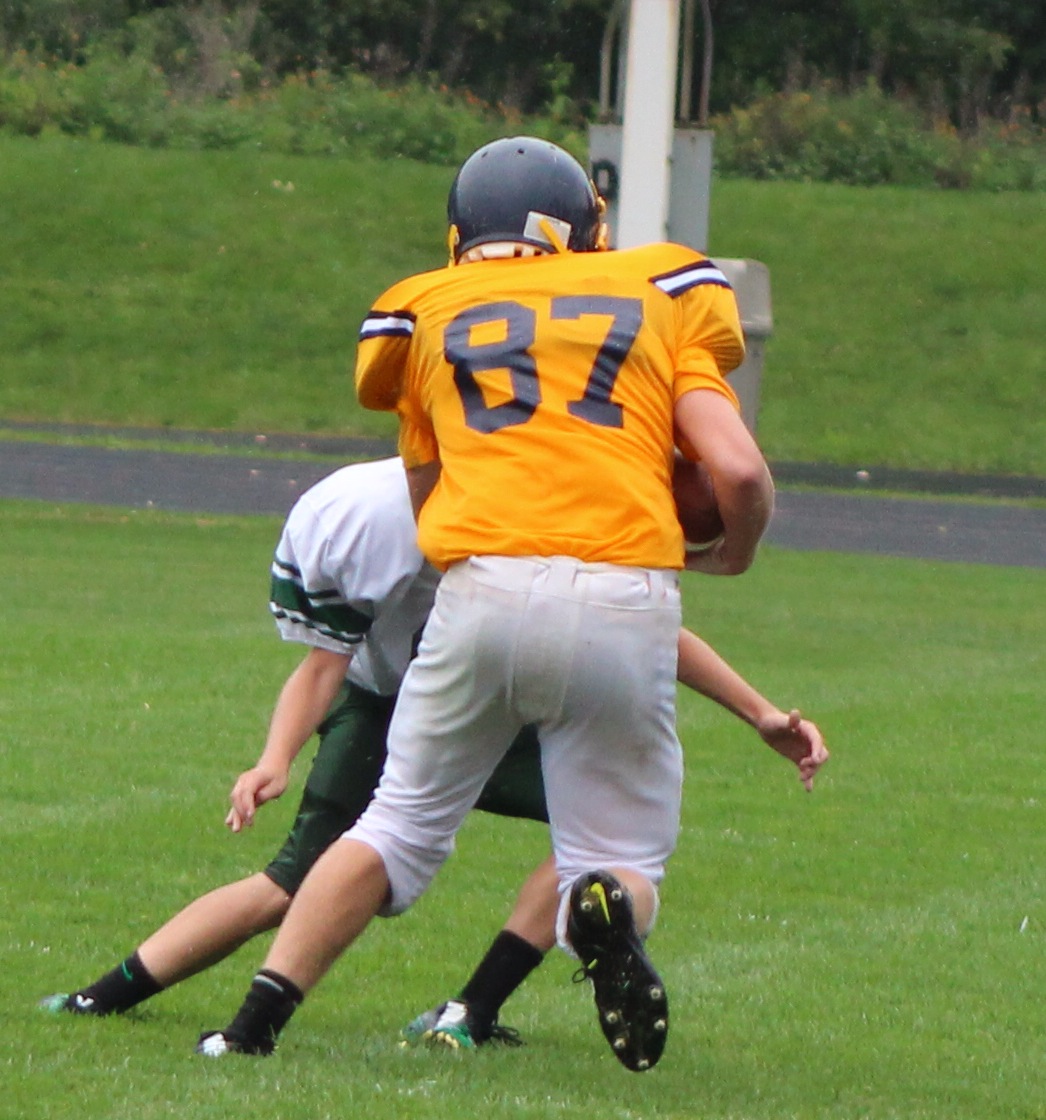 8th-grade-football-game-photos-september-10-2014-olmsted-falls